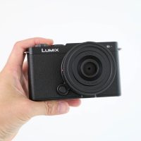 【レビュー】LUMIX S9と最高の組み合わせ！パンケーキレンズ26mmF8をご紹介します